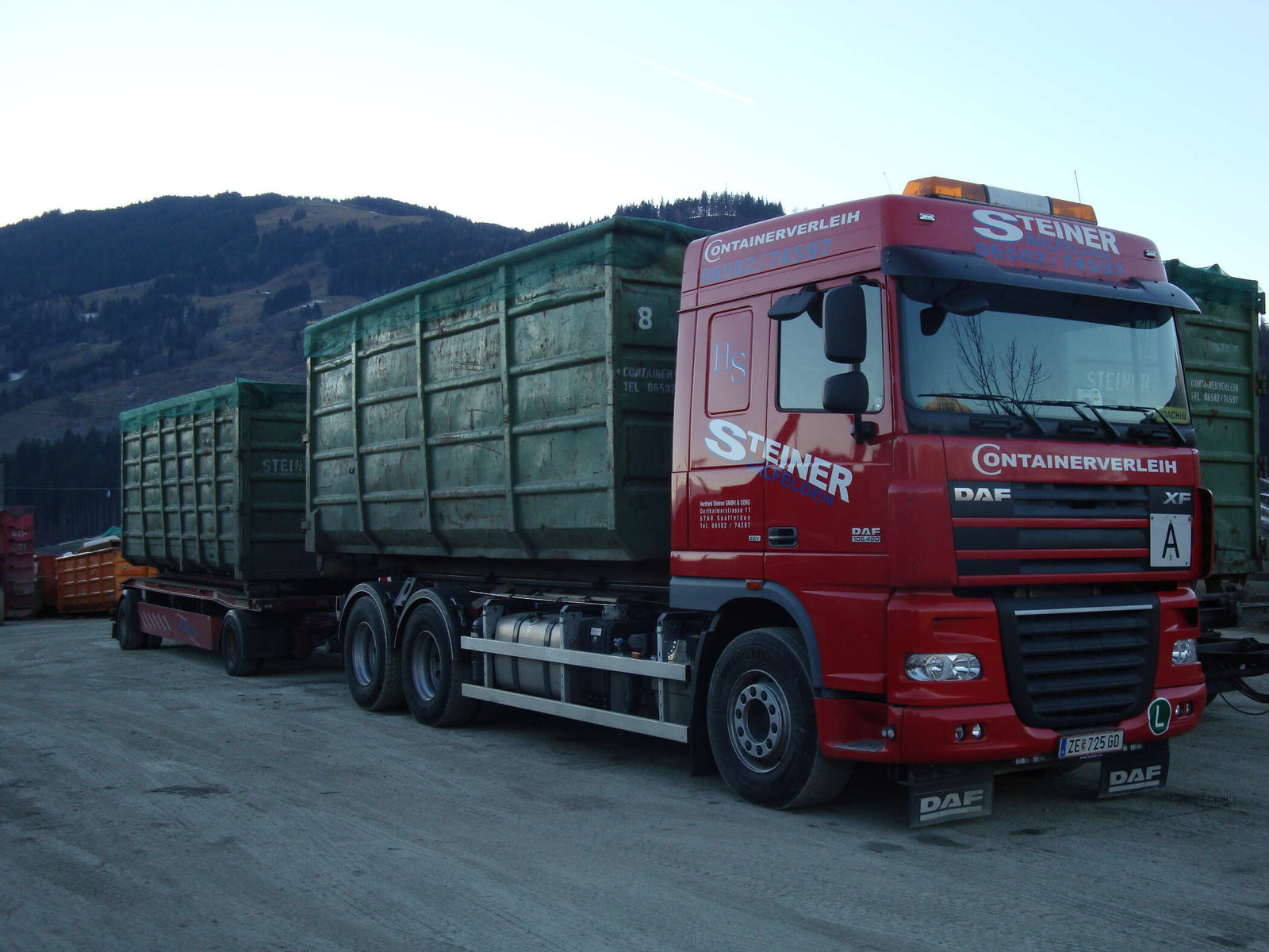 LKW mit Anhänger von Steiner Herfried